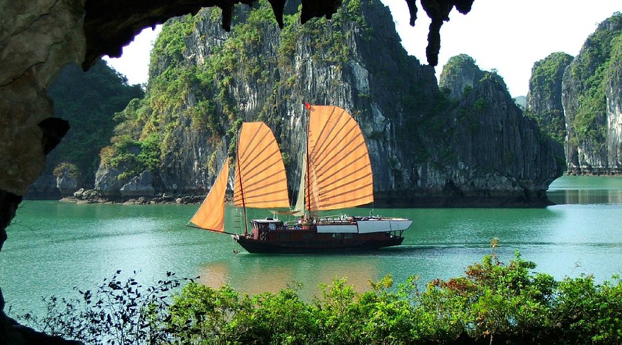 Ha Long